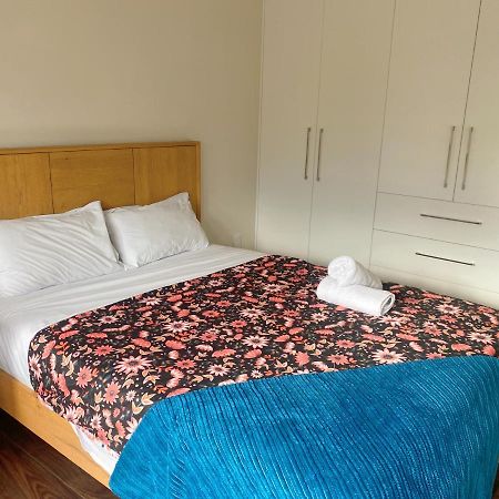 Merivale Four Bedroom House Christchurch Bagian luar foto
